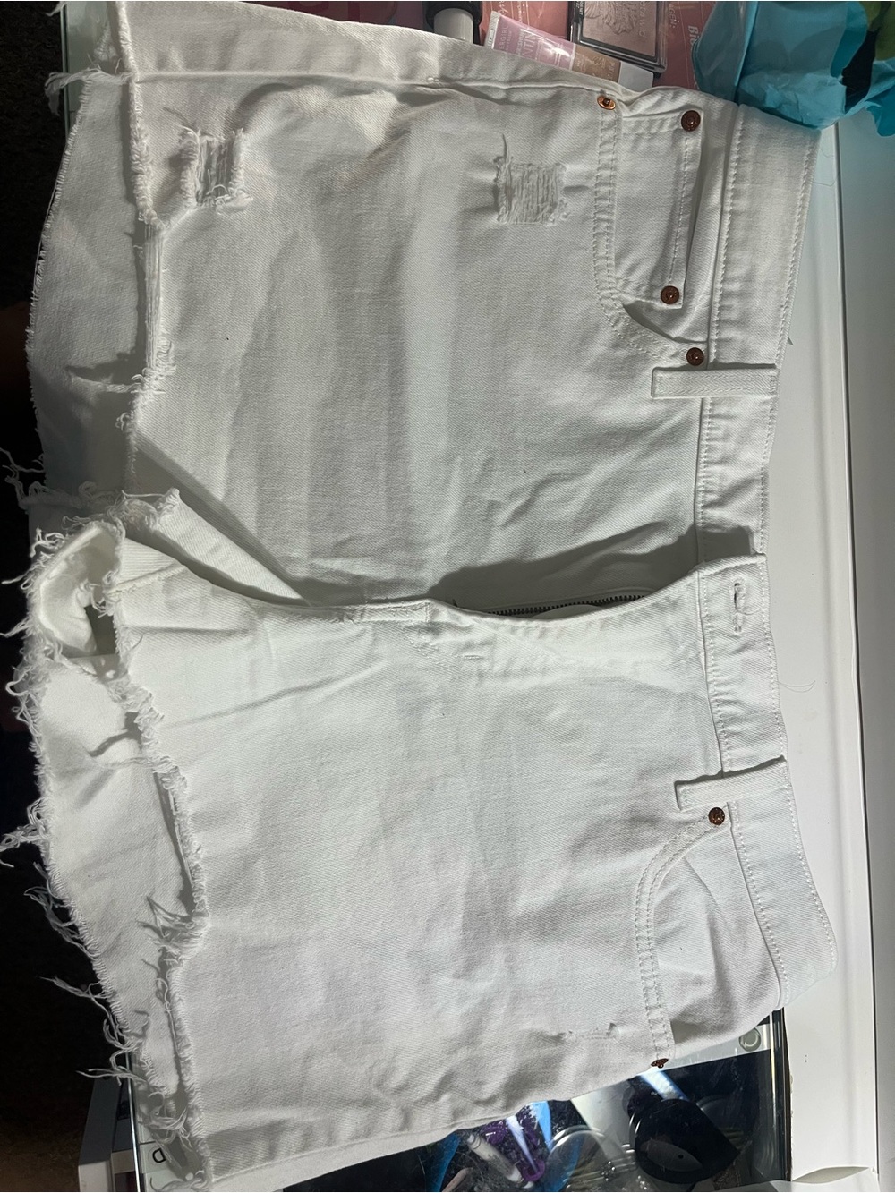 Levi's White Distressed Frayed Hem Denim Shorts